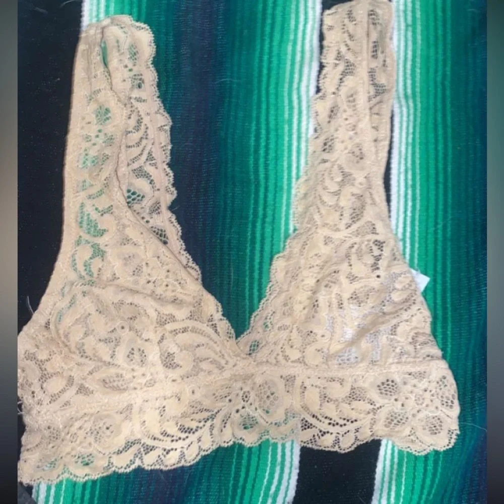 Sold - Picture 1 of 1